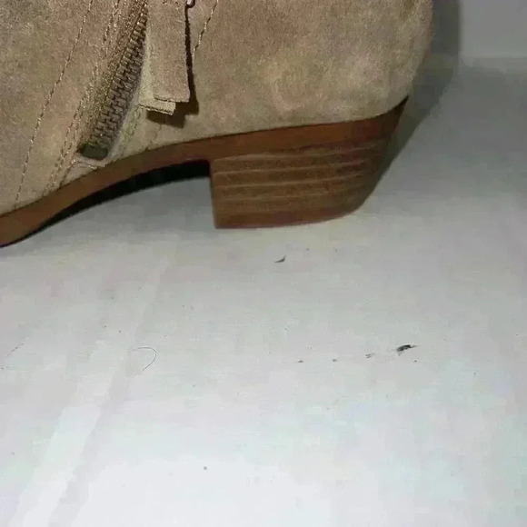 Lucky Brand Wedge Boots Women’s Size 71/2 M Tan Brown Suede - Picture 4 of 11